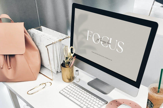 The Vera Spring Collection, Desktop No. 2