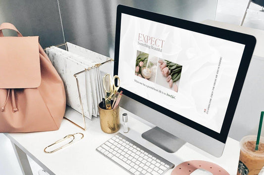 The Vera Spring Collection, Desktop No. 7