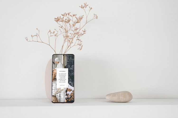 The Winslet Winter Collection, Mobile No. 5